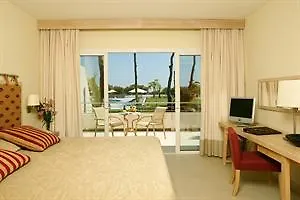 Blau Privilege Porto Petro Beach Resort & Spa Santanyi